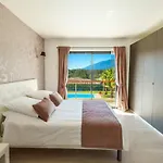 Suartello Vecchio Avec Piscine Privée
