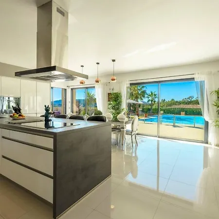 Suartello Vecchio Avec Piscine Privee Villa *