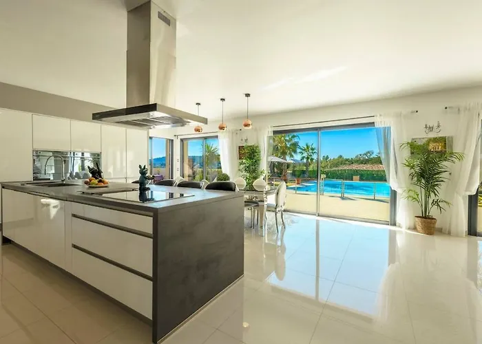 Suartello Vecchio Avec Piscine Privée Villa *